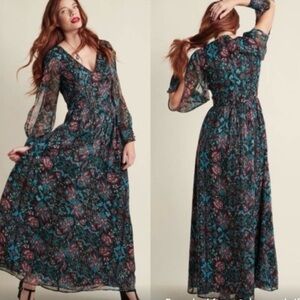 ModCloth Maxi shimmer floral maxi dress